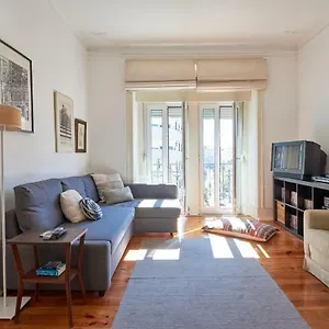 charming-apartment-marques.hotels-lisbon-portugal.com/